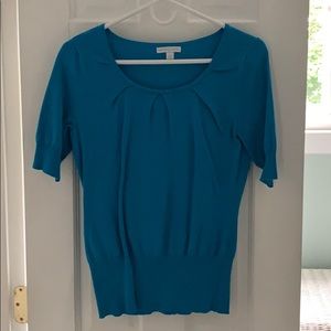 Short sleeve sweater